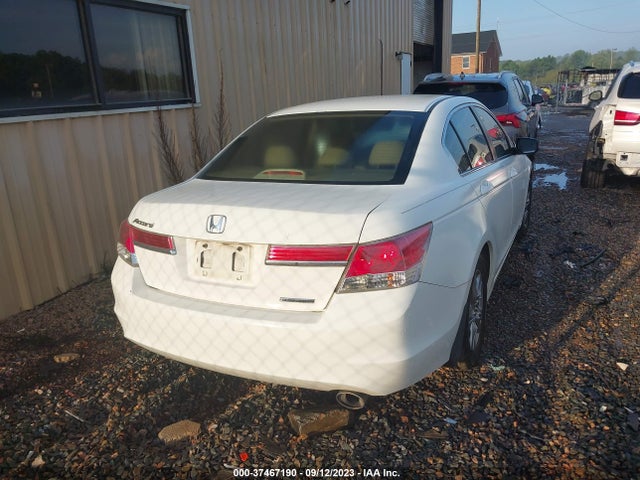 2011 HONDA ACCORD SDN SE VIN: 1HGCP2F68BA136620