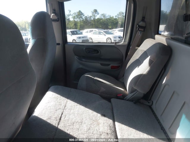 2001 FORD F-150 SUPERCREW XLT/LARIAT/KING RANCH VIN: 1FTRW08L01KE31738