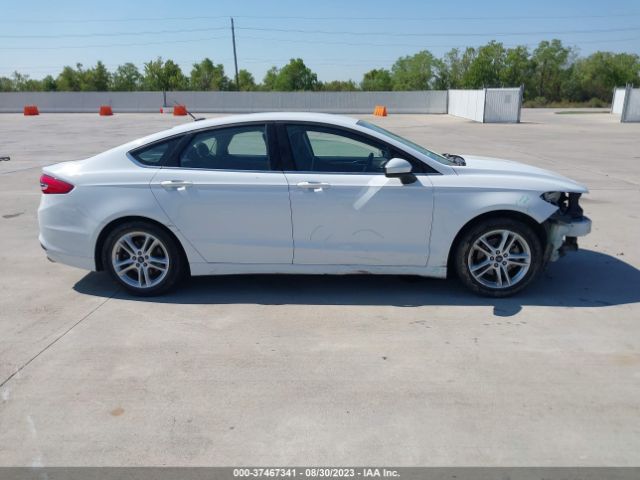 3FA6P0H70JR171183 Ford FUSION SE