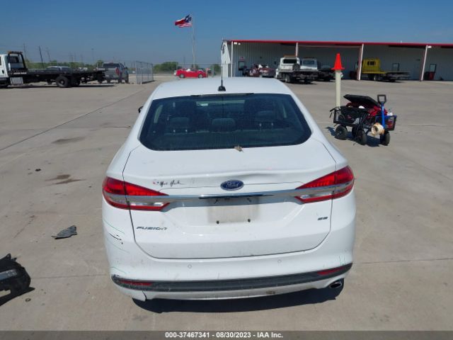 3FA6P0H70JR171183 Ford FUSION SE