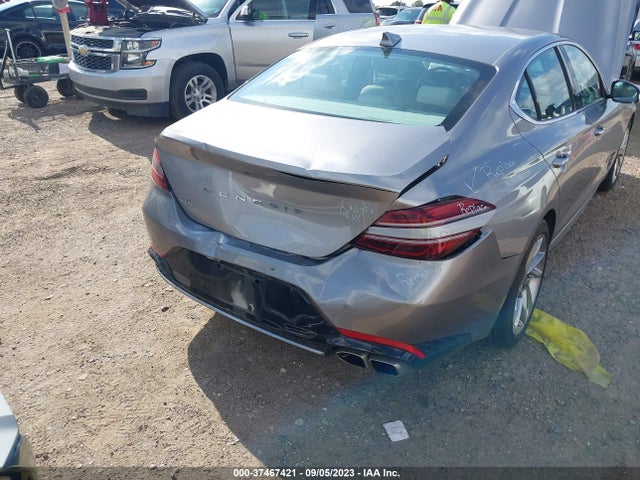 Genesis G70 2.0T 2022 KMTG34TA4NU095875 Image 12