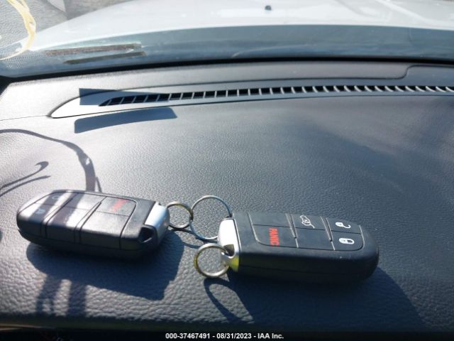 1C4RDJAG4MC764998 Dodge Durango Sxt Plus