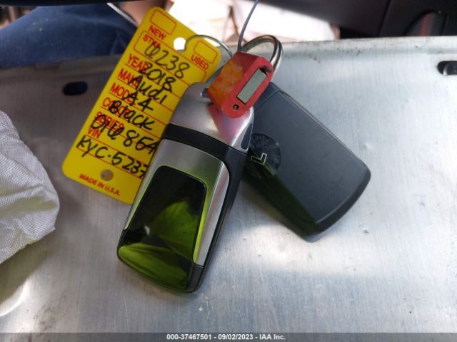 2018 AUDI A4 WAUENAF41JA016854 Photo 10