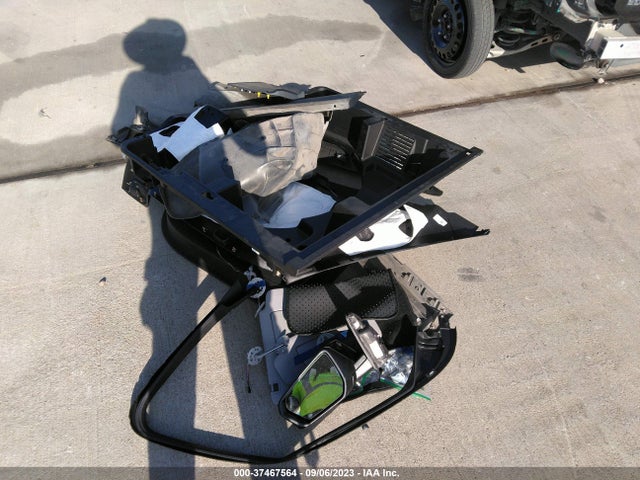 Chevrolet EQUINOX LT 2021 2GNAXKEV9M6132937 Image 12