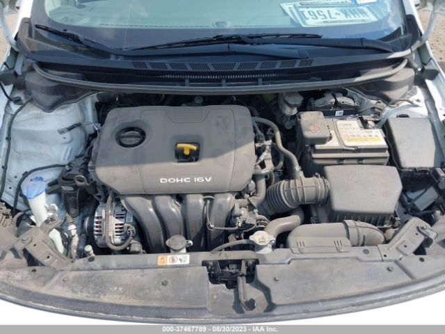 3KPFK4A79JE277410 KIA FORTE LX