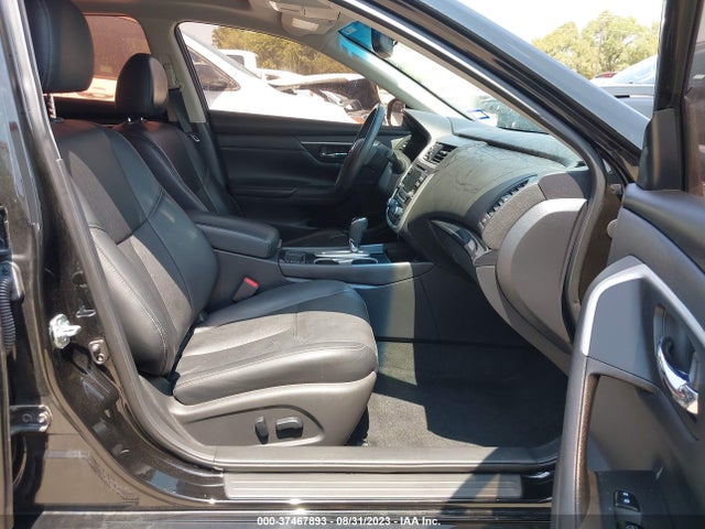 2017 NISSAN ALTIMA 2.5 SL VIN: 1N4AL3AP5HC194680