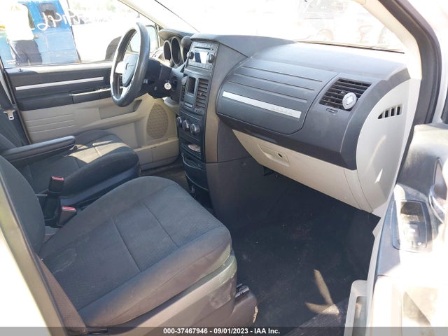 2010 DODGE GRAND CARAVAN SE VIN: 2D4RN4DE5AR303159
