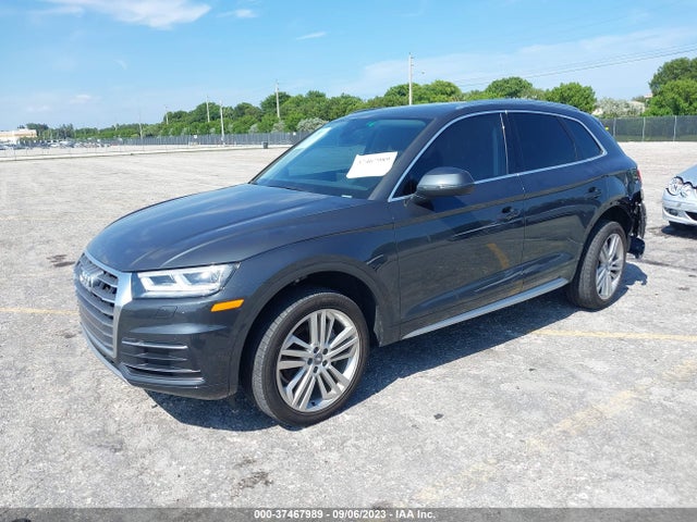 WA1BNAFY3J2210931 Audi Q5 Premium Plus