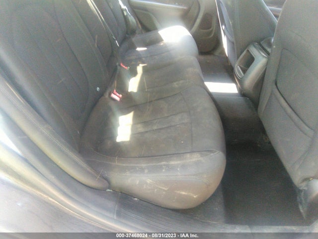 1C3CCCAB1FN579747 Chrysler 200 Limited