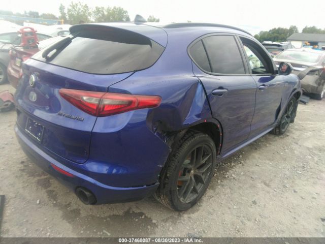 ZASPAKANXL7C96052 Alfa Romeo Stelvio Sport