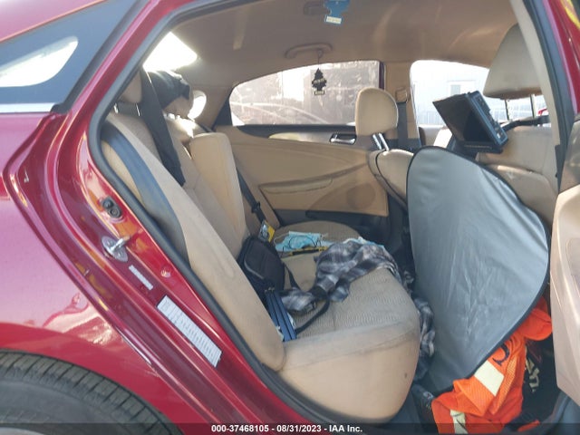 2015 HYUNDAI SONATA HYBRID VIN: KMHEC4A40FA139520