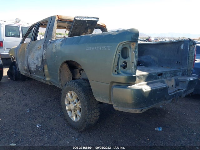 3C6UR5DL2LG222216 RAM 2500 Big Horn