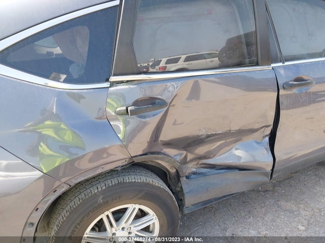 Honda CR-V LX 2016 3CZRM3H35GG706473 Image 6
