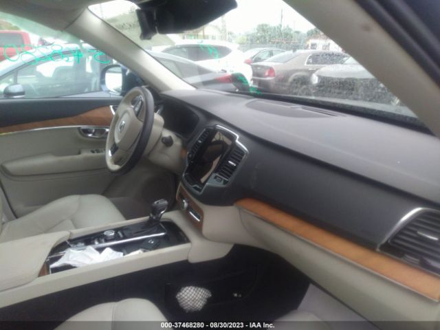 YV4A221K9M1681654 Volvo Xc90 Momentum
