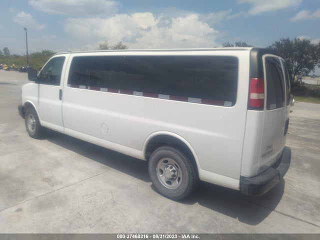 Chevrolet Express Passenger Ls 2017 1GAZGNFF7H1112000 Image 3