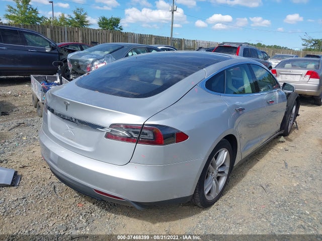 2013 TESLA MODEL S VIN: 5YJSA1AC8DFP10128