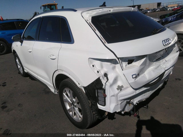 WA1DECF3XM1106827 Audi Q3 S Line Premium
