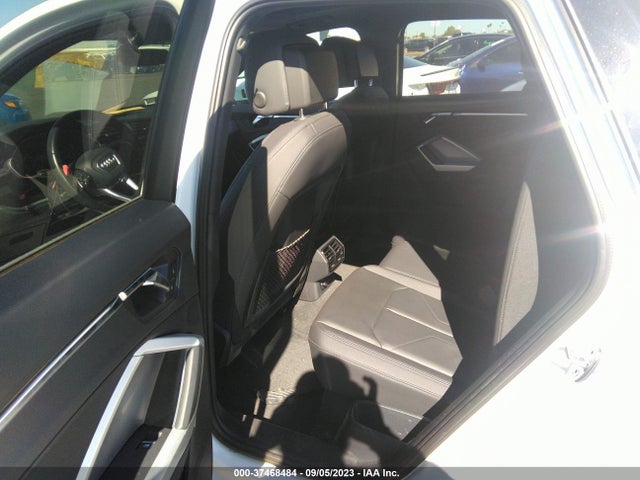 WA1DECF3XM1106827 Audi Q3 S Line Premium