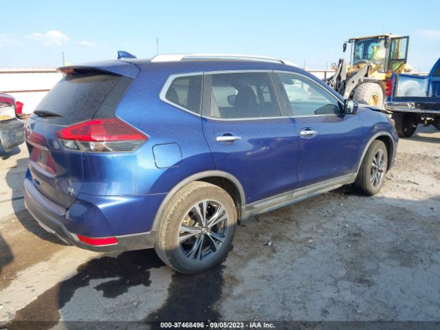 JN8AT2MTXJW462449 Nissan Rogue Sl