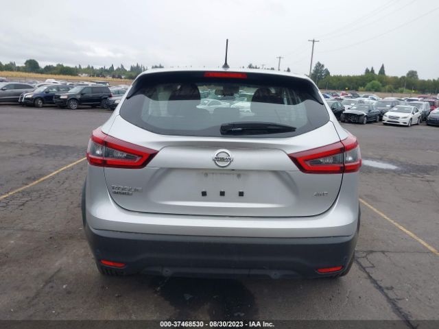 JN1BJ1AWXMW668988 Nissan Rogue Sport S