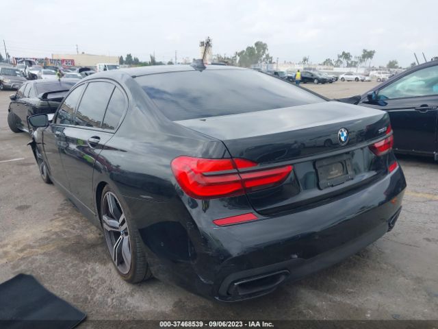 WBA7F0C37HGM21572 BMW 7 Series 750i