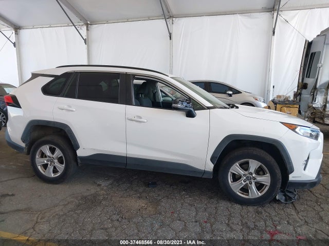 2019 TOYOTA RAV4 XLE VIN: 2T3P1RFV5KC013748
