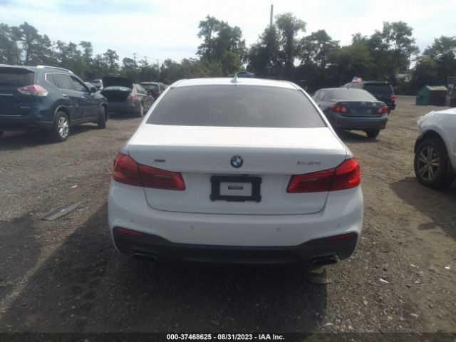 WBAJE7C58JWD52361 BMW 5 Series 540i Xdrive