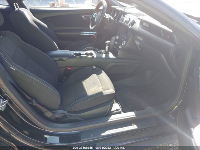1FA6P8AM2H5217446 Ford Mustang V6