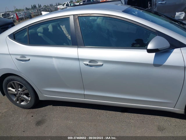 Hyundai ELANTRA SE 2017 5NPD84LF0HH011824 Image 14