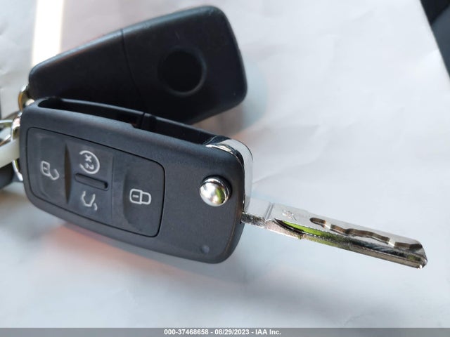 1VWCV7A31FC087539 Volkswagen Passat 2.0l Tdi Sel Premium
