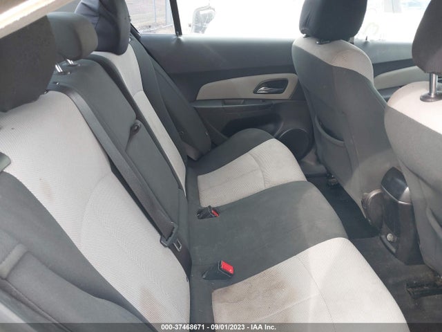 Chevrolet Cruze 1lt 2014 1G1PC5SB2E7412381 Image 8