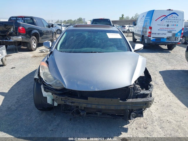 2012 HYUNDAI ELANTRA LIMITED PZEV VIN: KMHDH4AE0CU441261