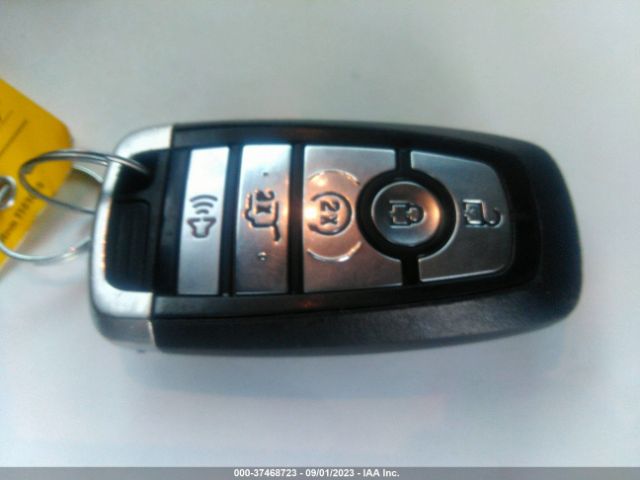 1FMJU1KT2KEA27837 Ford Expedition Limited