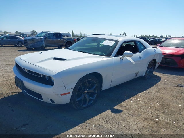 2018 DODGE CHALLENGER SXT PLUS VIN: 2C3CDZAG4JH199699