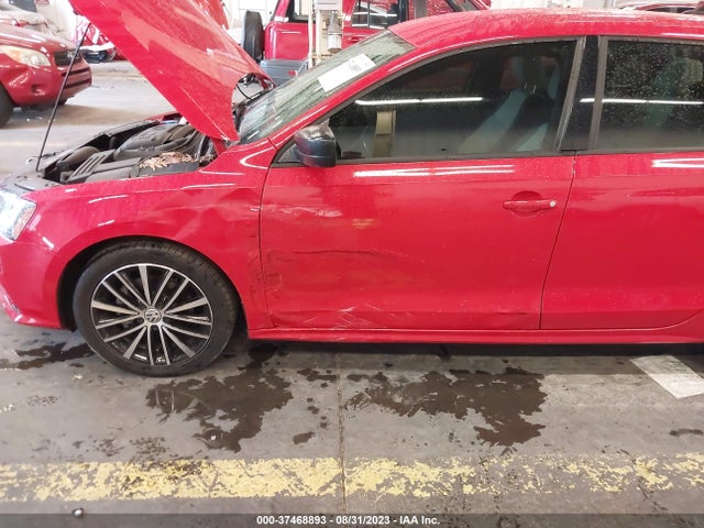 3VWD17AJ5GM276452 Volkswagen Jetta Sedan 1.8t Sport