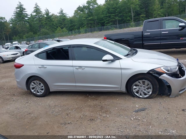 Hyundai ELANTRA SE 2018 KMHD74LF6JU512291 Image 14