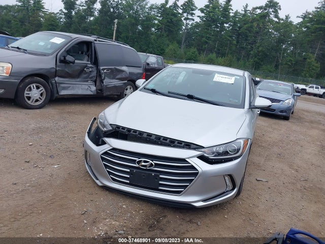 Hyundai ELANTRA SE 2018 KMHD74LF6JU512291 Image 12