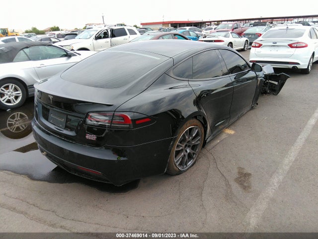 Tesla Model S Plaid 2022 5YJSA1E61NF488764 Image 11