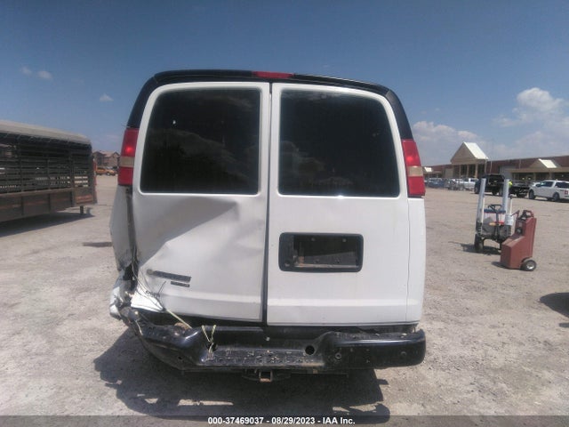 Chevrolet EXPRESS CARGO VAN 2014 1GCSGAF46E1194538 Image 16