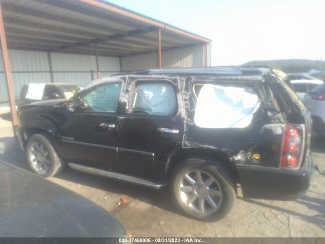 2013 GMC YUKON DENALI VIN: 1GKS2EEF1DR227409