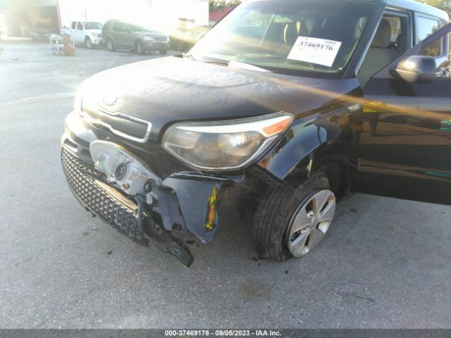 KNDJN2A24E7059892 KIA Soul Base