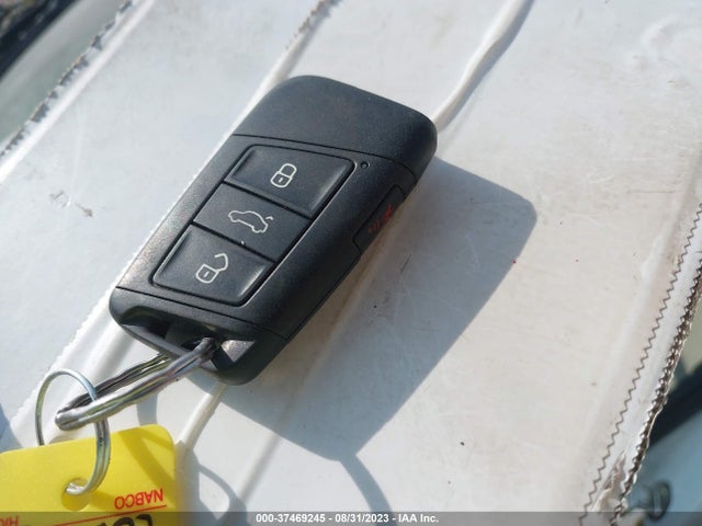 3VWN57BU8LM072160 Volkswagen JETTA S