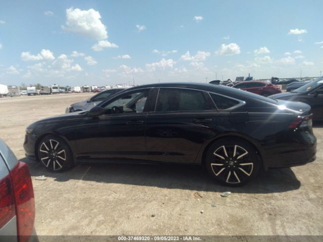 1HGCY2F85PA028929 Honda Accord Hybrid Touring