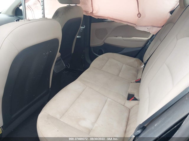 Hyundai ELANTRA SE 2017 KMHD74LF2HU396730 Image 8