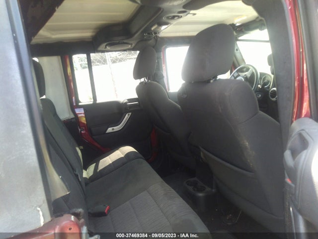 2012 JEEP WRANGLER UNLIMITED SAHARA VIN: 1C4BJWEG3CL142084