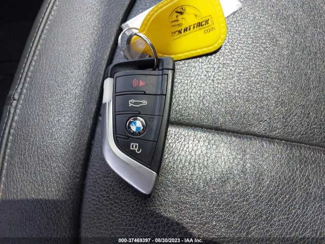 BMW X1 Xdrive28i 2016 WBXHT3C32GP885615 Image 11