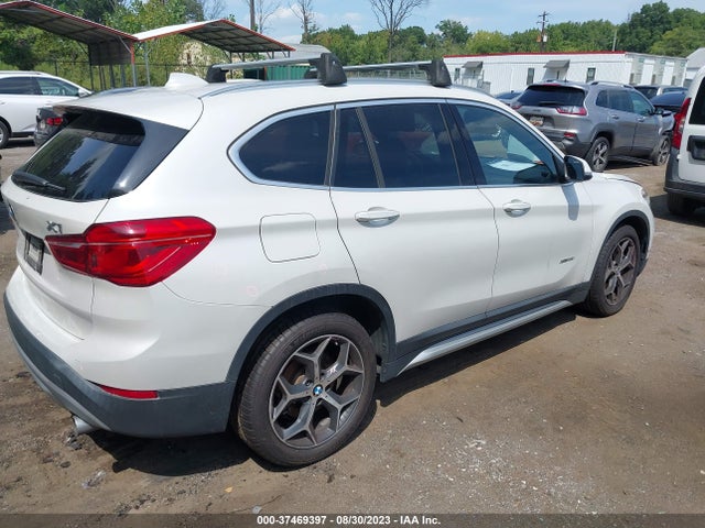 BMW X1 Xdrive28i 2016 WBXHT3C32GP885615 Image 4