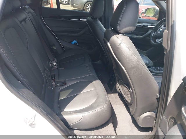 BMW X1 Xdrive28i 2016 WBXHT3C32GP885615 Image 8