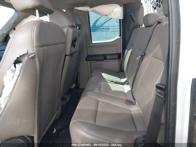 2020 Ford F-550, VIN: 1FD0X5HT8LED42788