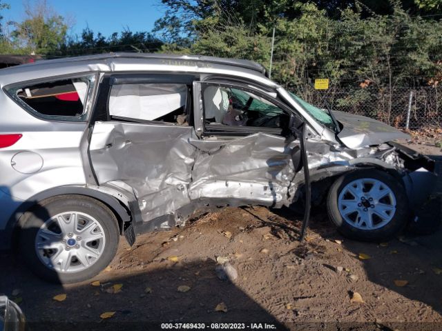 1FMCU0F71FUA39568 Ford ESCAPE S
